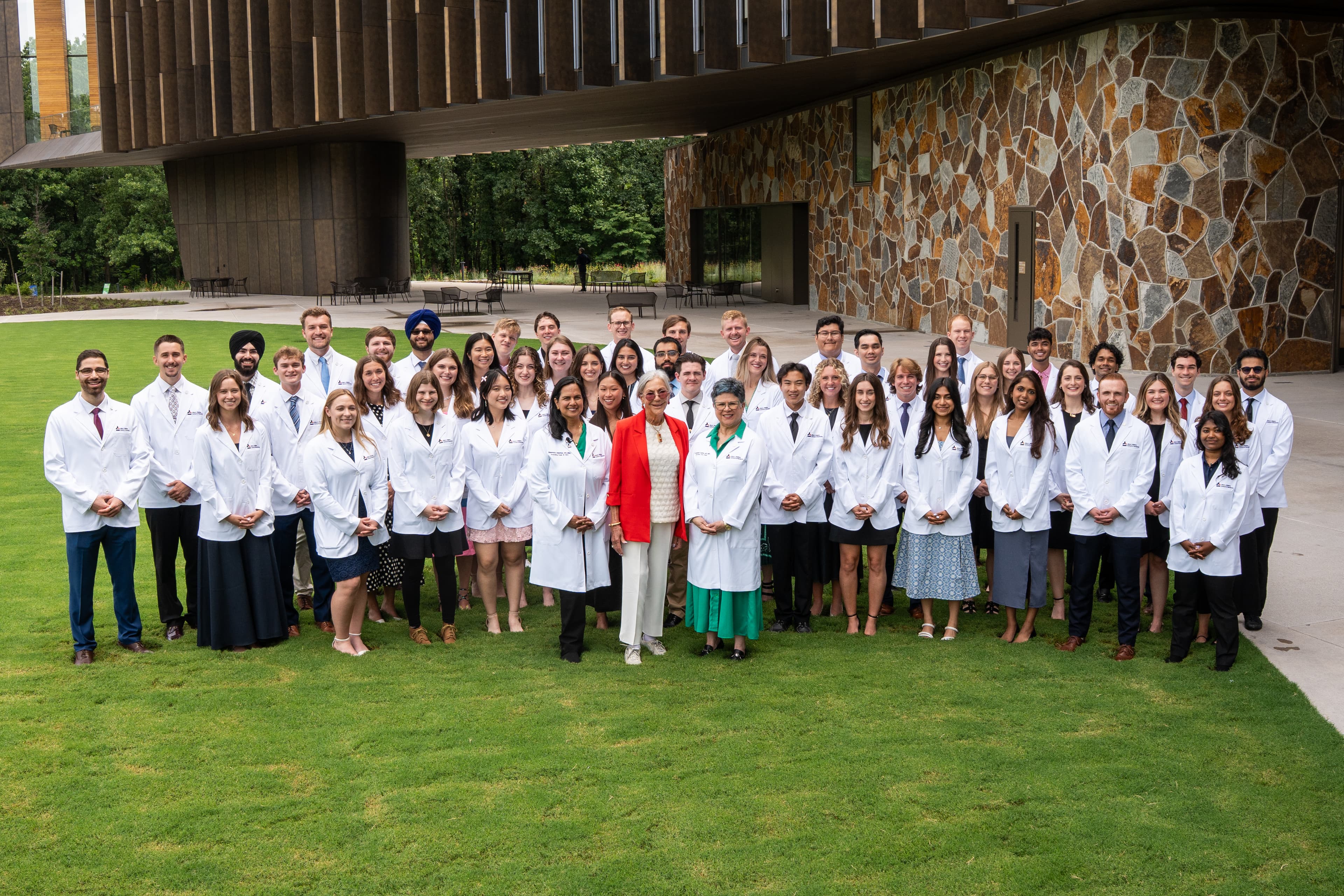 White Coat Ceremony Group Shot 2025